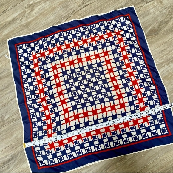 Made in Japan Scarf/wrap w Mediterranean boho coastal vibe - Picture 10 of 12